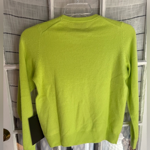 Tuckernuck Lime Green Crewneck Cashmere Sweater - Picture 6 of 6